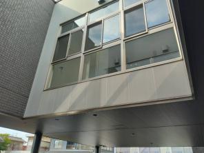 2DA0FAF4-73CE-441A-BFCC-156A51FA147A